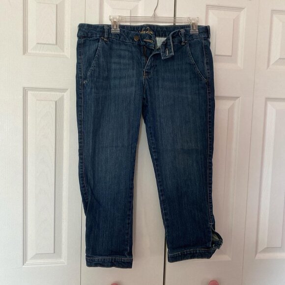 Old Navy Denim Capris - Picture 1 of 3